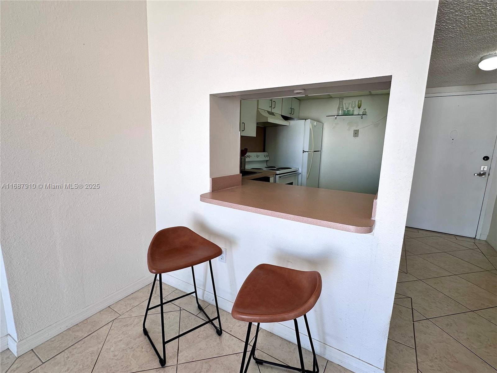 CLEARVIEW TOWERS CONDO - Residential