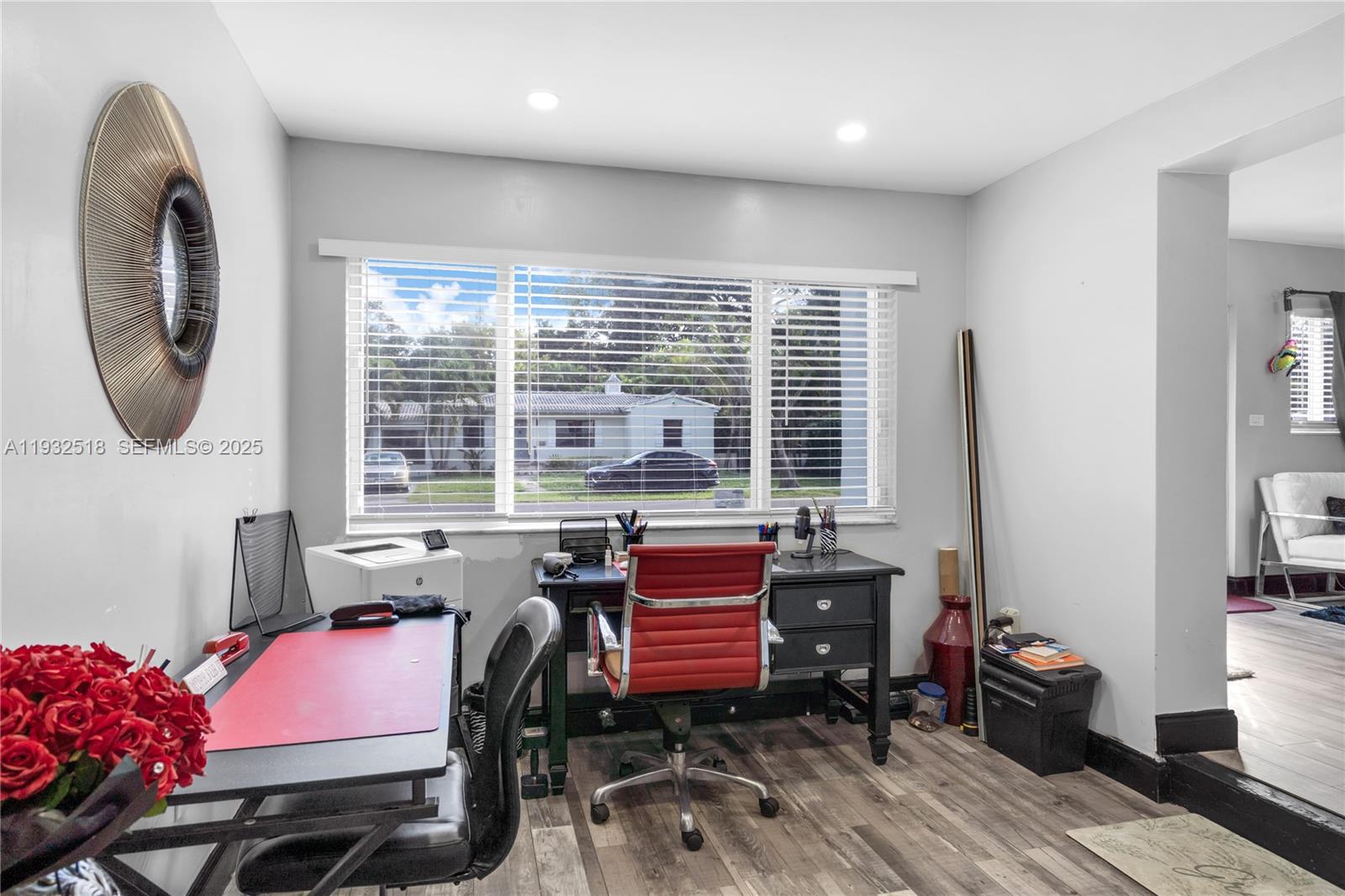 ODELL MANORS - Residential