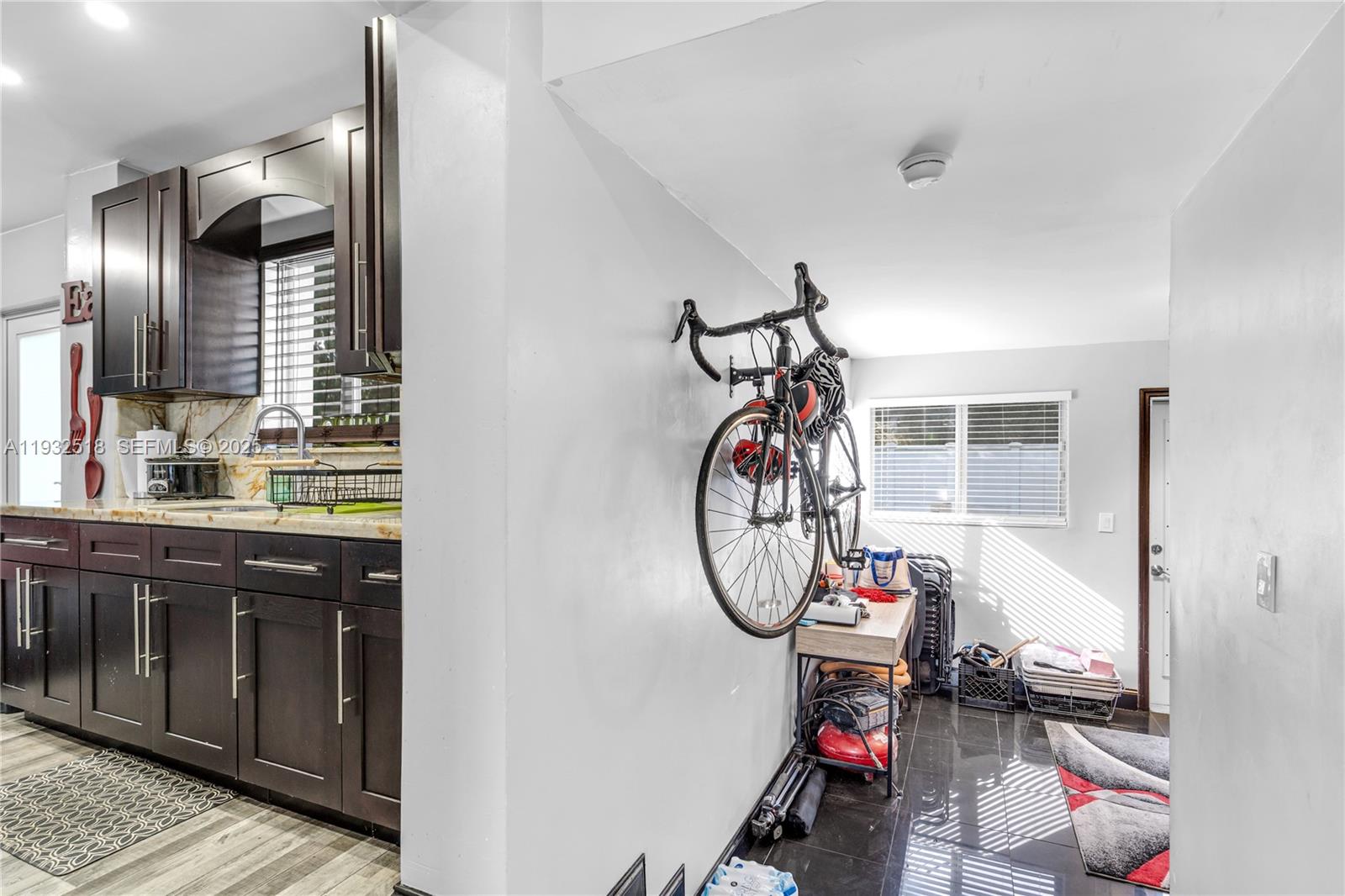 ODELL MANORS - Residential