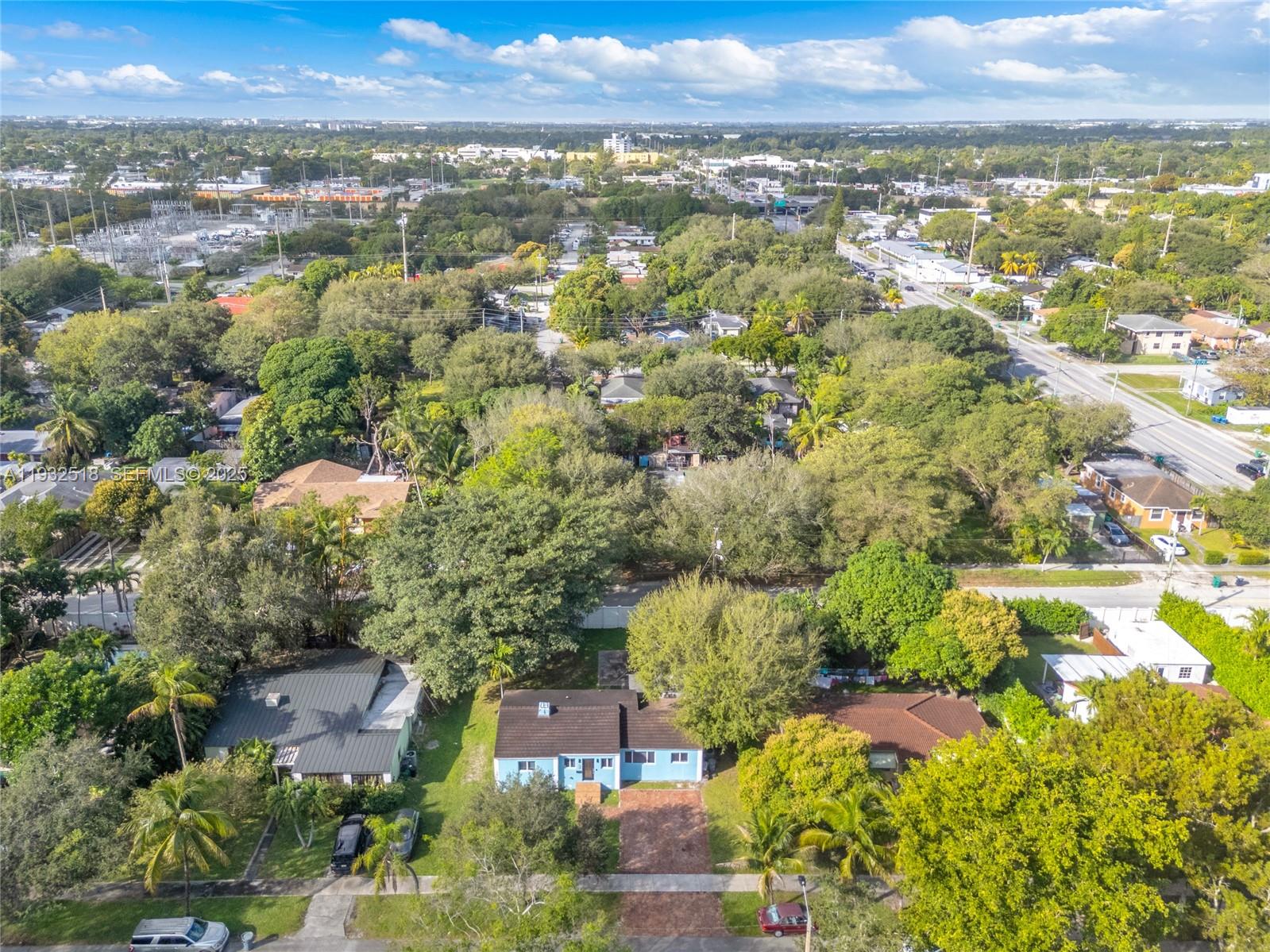 ODELL MANORS - Residential