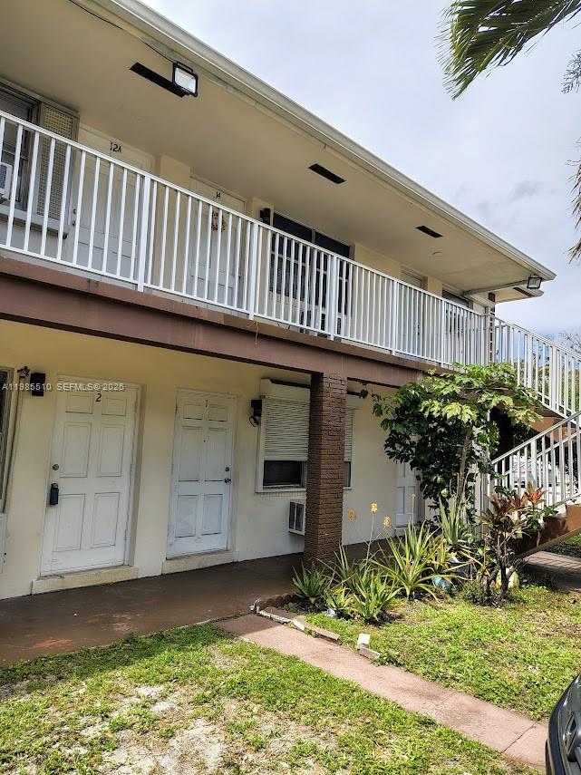 PELL MANOR CONDO - Residential