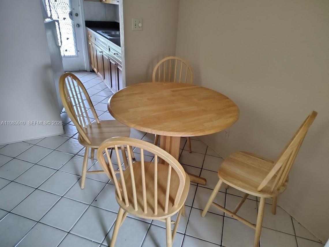 PELL MANOR CONDO - Residential