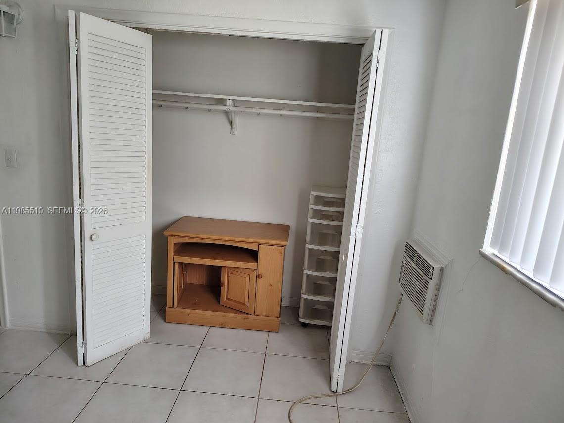 PELL MANOR CONDO - Residential