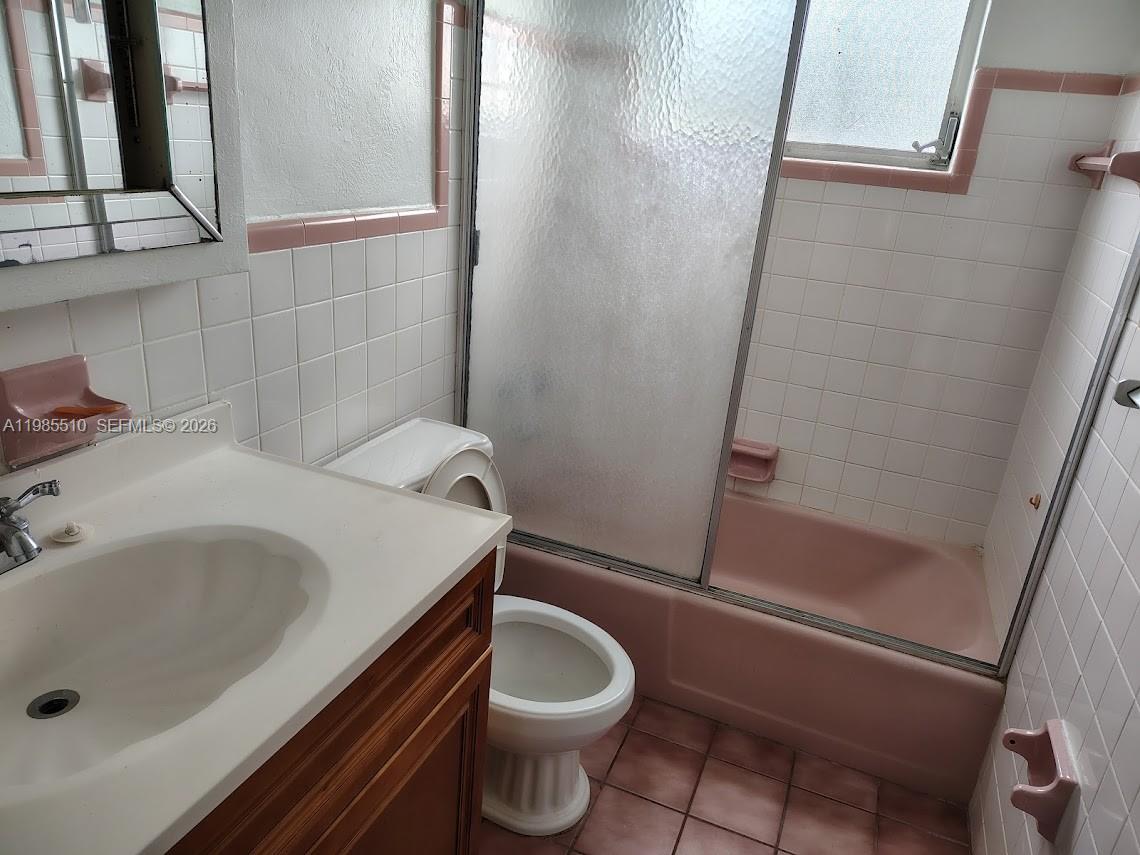 PELL MANOR CONDO - Residential