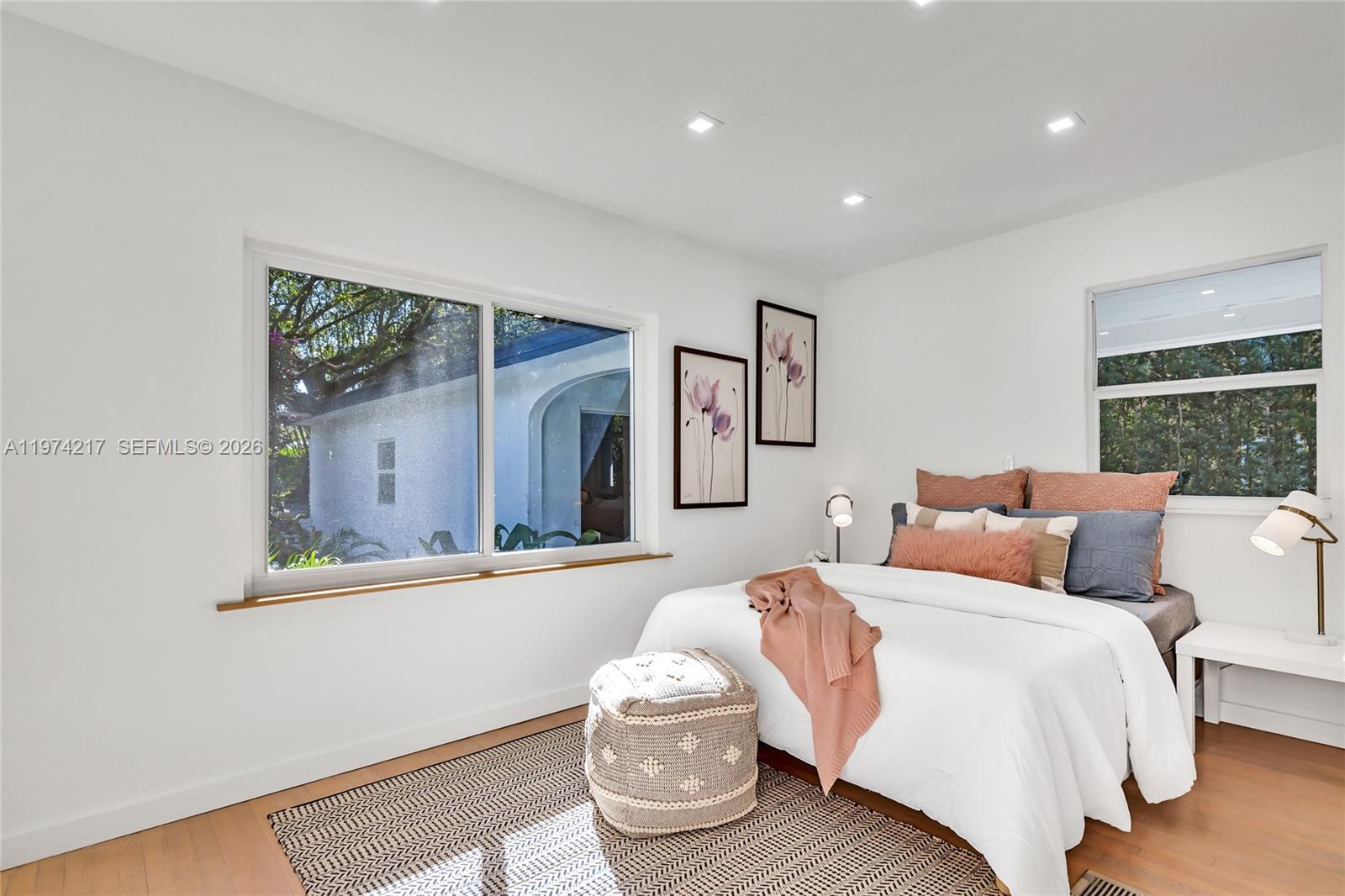 GOLF VIEW EST CORR PLAT - Residential Lease