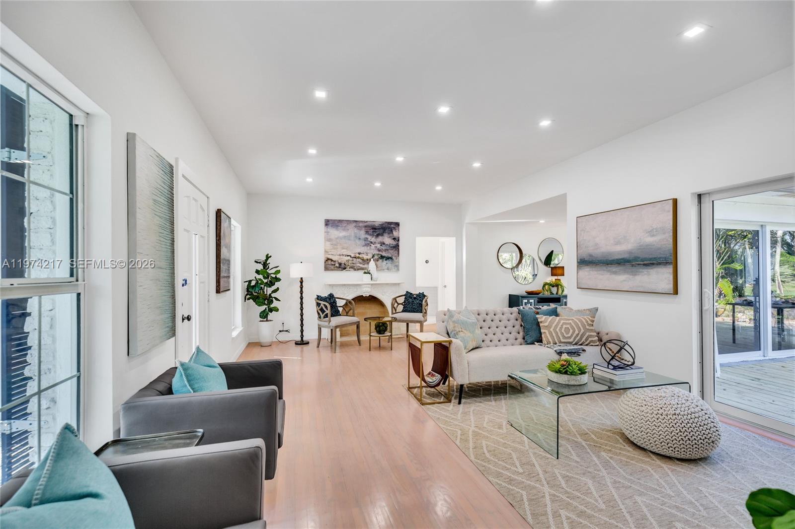 GOLF VIEW EST CORR PLAT - Residential Lease