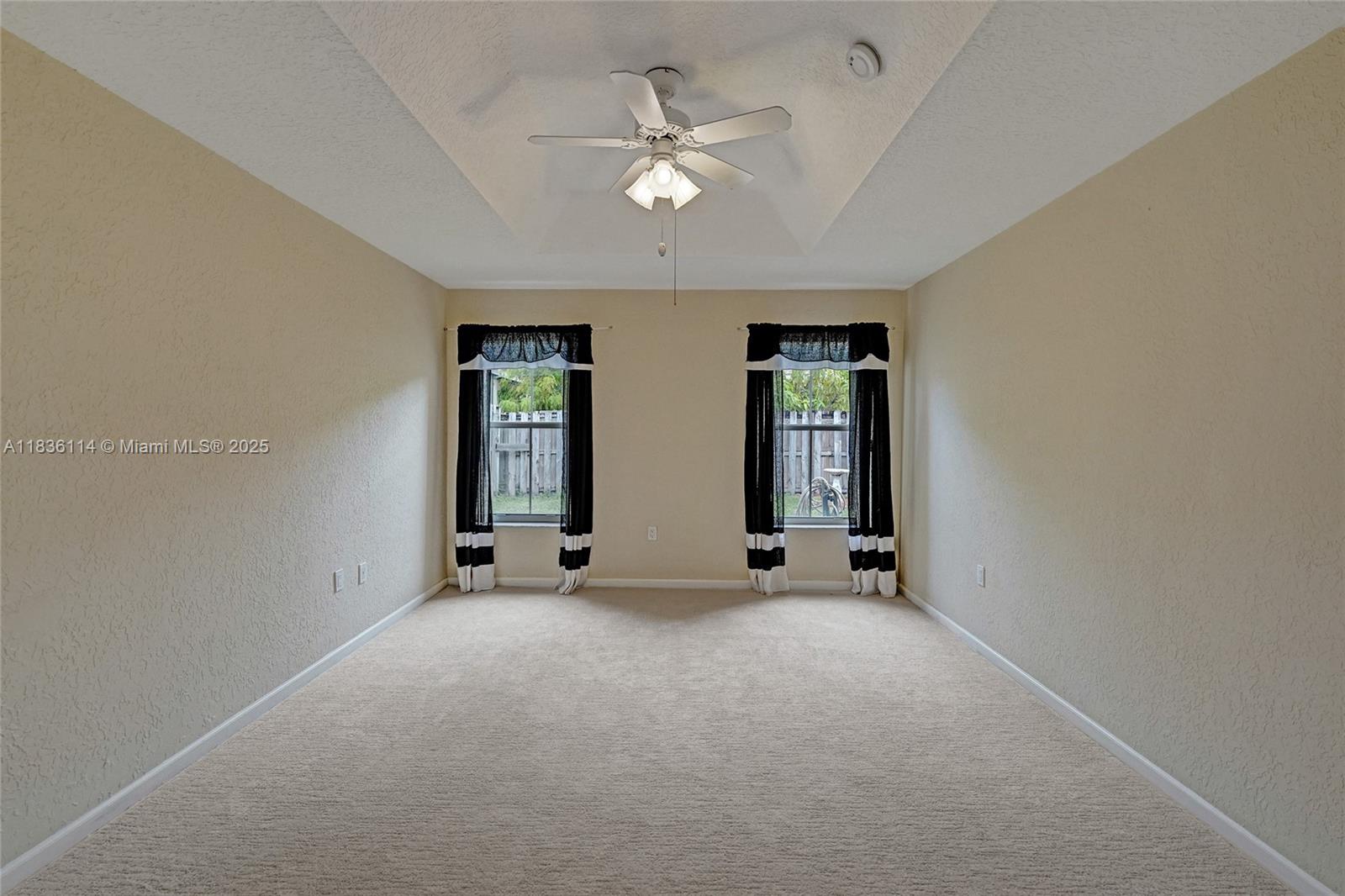 14125 S Cypress Cove Cir