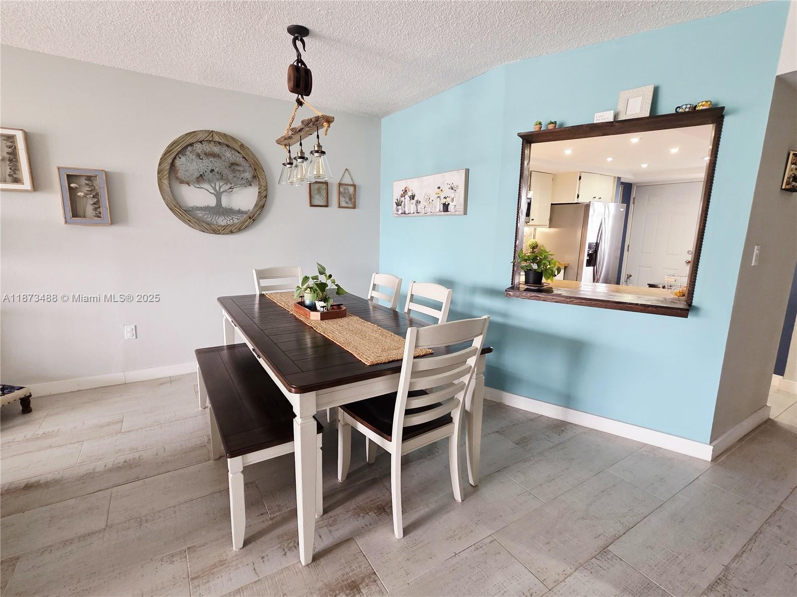 JADE WINDS GROUP-DAISY GA - Residential