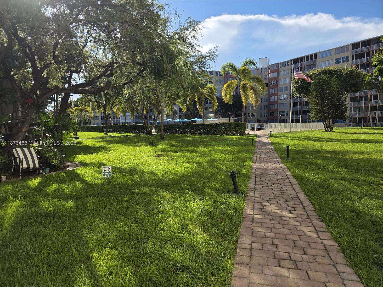 JADE WINDS GROUP-DAISY GA - Residential