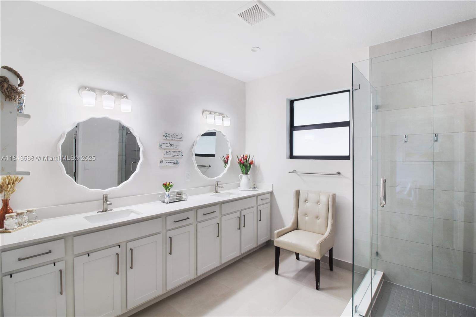 CENTURY ROYAL HOMES - Residential