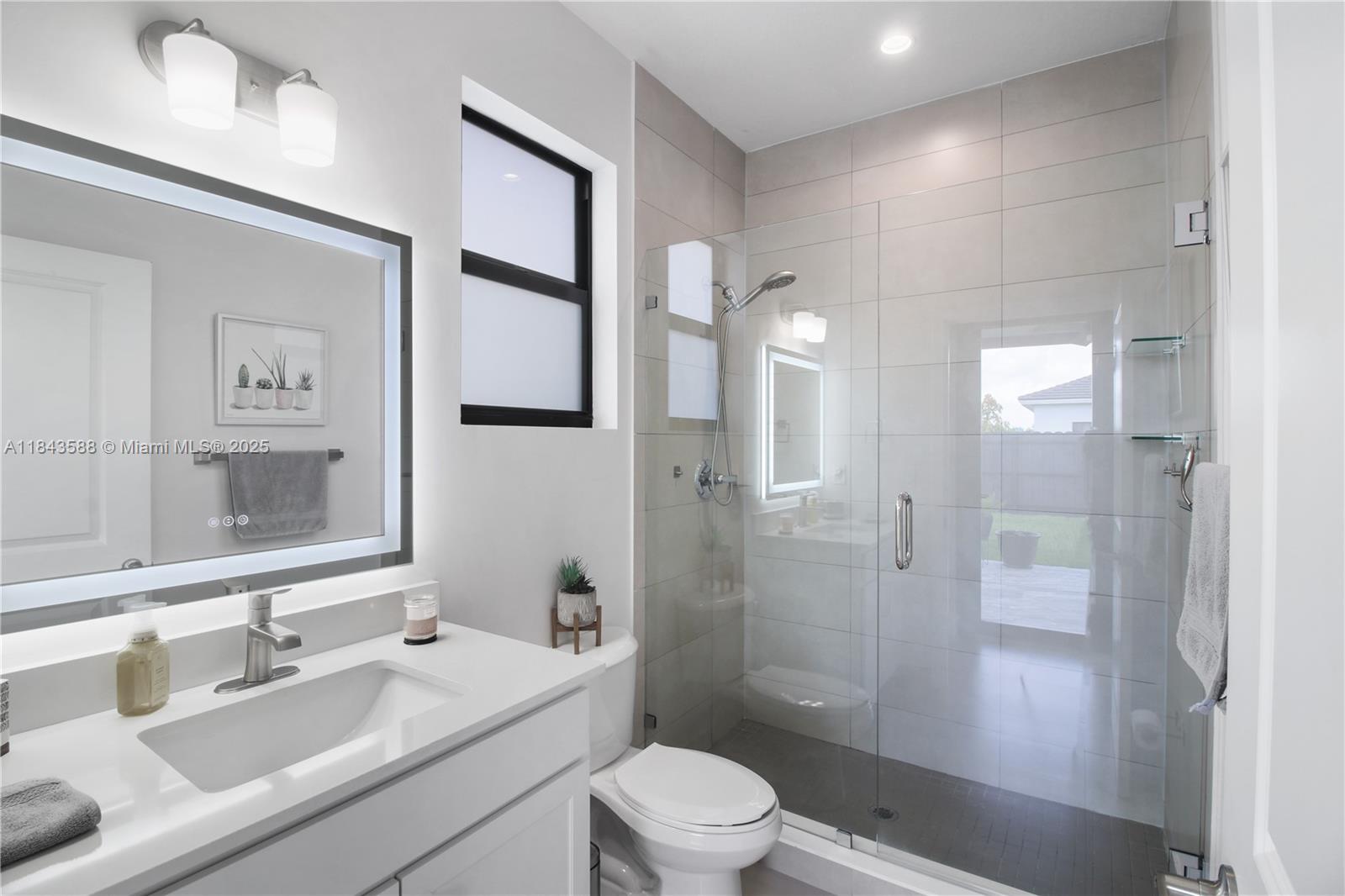 CENTURY ROYAL HOMES - Residential