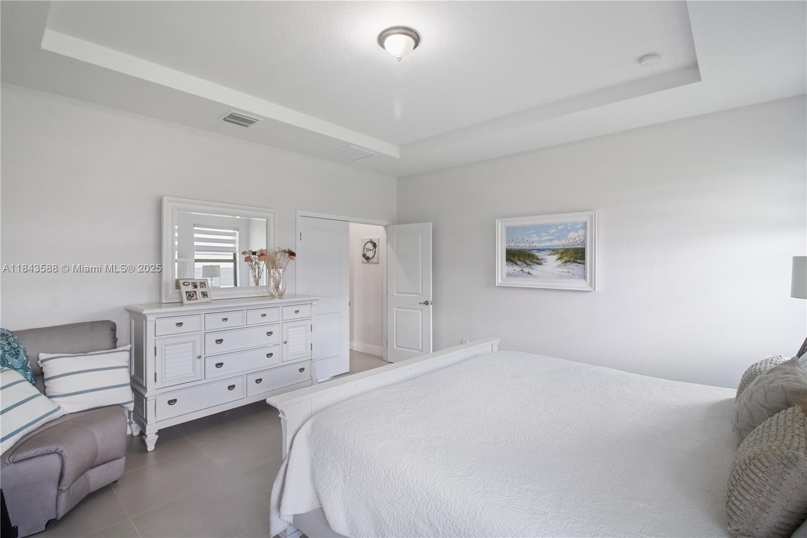 CENTURY ROYAL HOMES - Residential