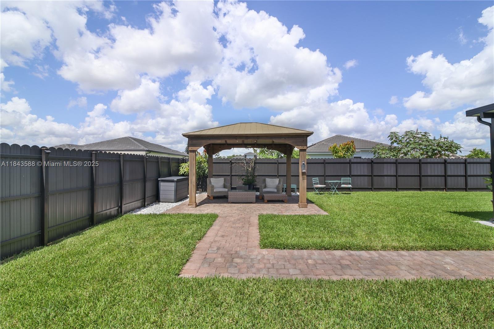 CENTURY ROYAL HOMES - Residential