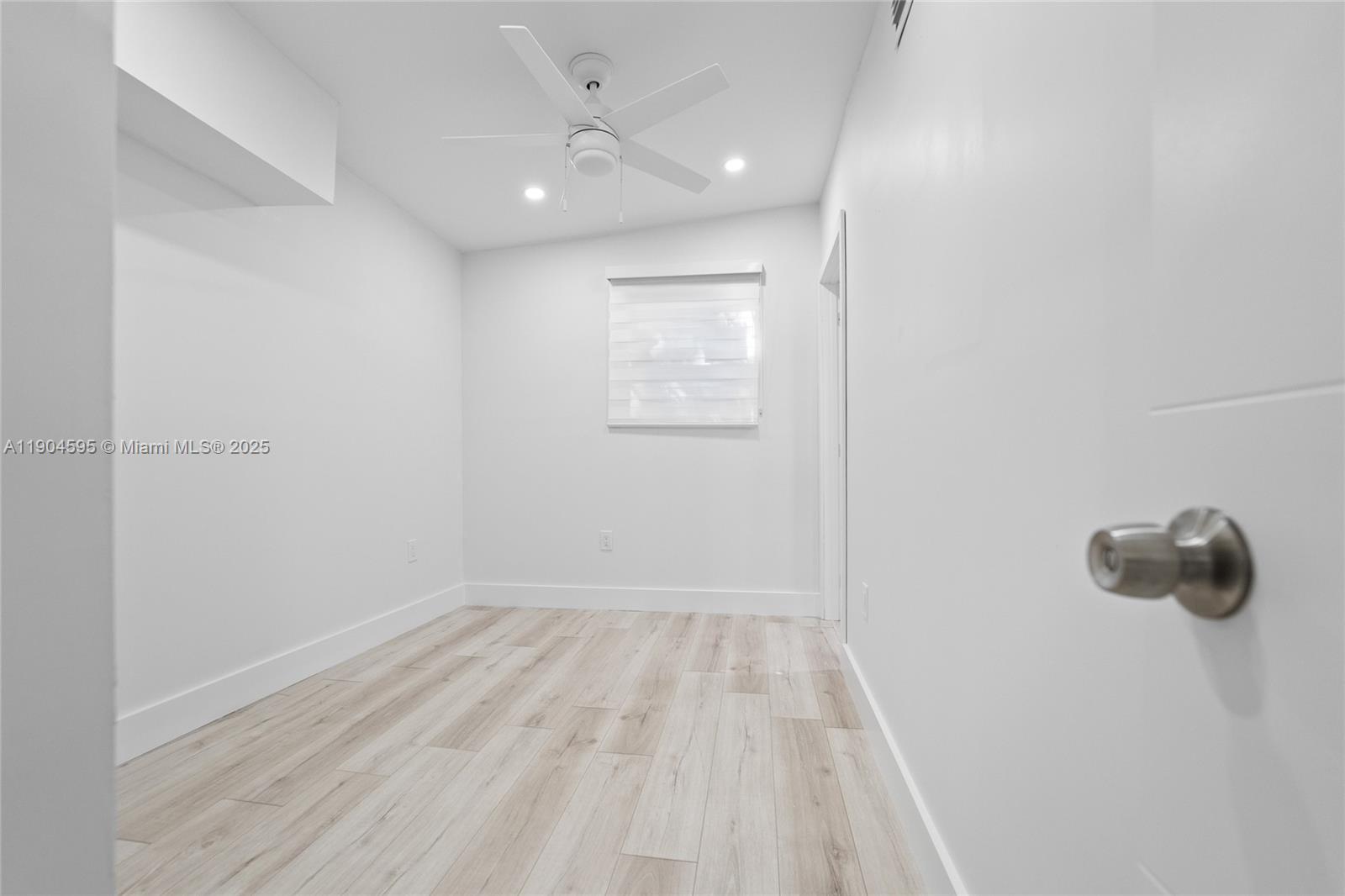 BRICKELL RIVERVIEW - Residential Lease