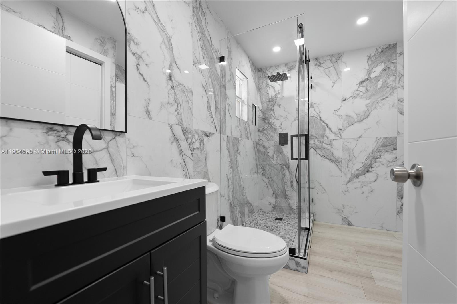 BRICKELL RIVERVIEW - Residential Lease