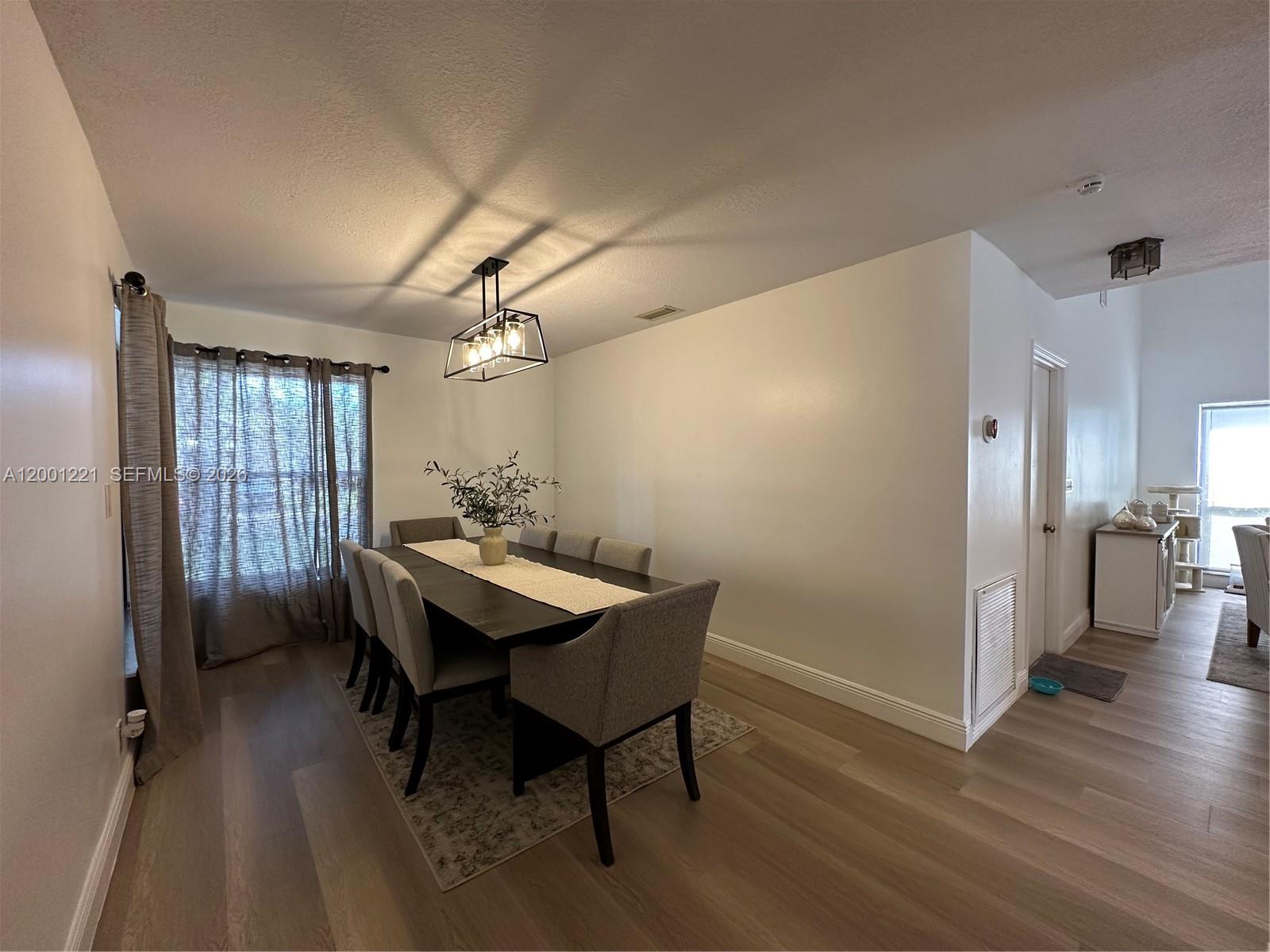 CROSSINGS - Residential