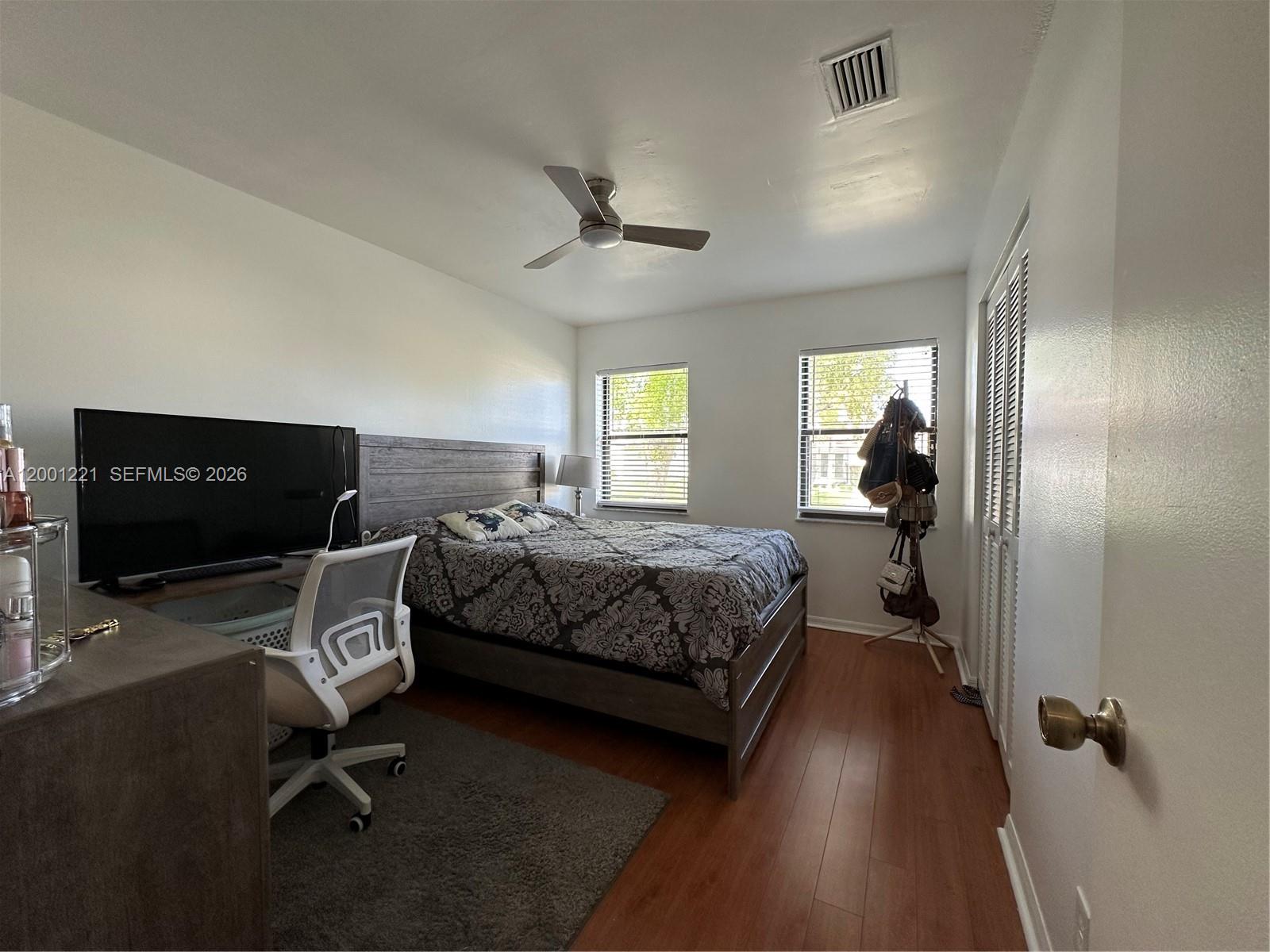 CROSSINGS - Residential