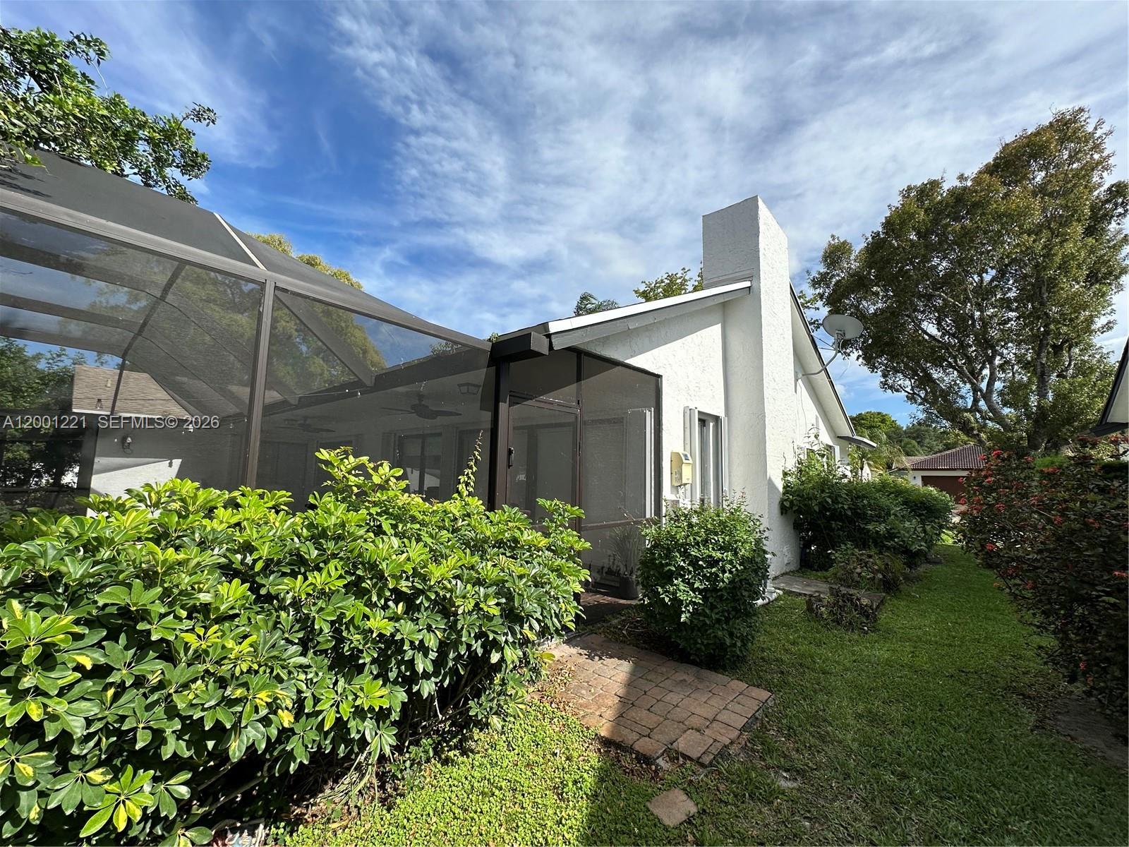 CROSSINGS - Residential