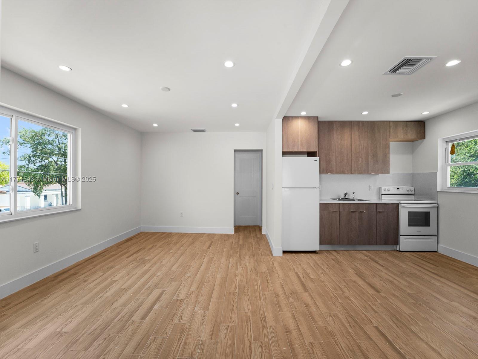 Rental Property at 238 Nw 41st Ave, Miami, Broward County, Florida - Bedrooms: 2 
Bathrooms: 1  - $2,700 MO.