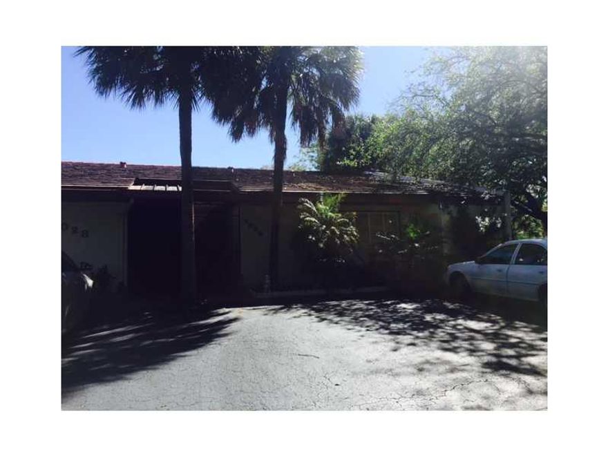 This property is to be placed in an upcoming auction. All Bids should be submitted at www.homesearch.com (void where prohibited). All auction properties are subject to a 5% buyer's premium pursuant to the Event Agreement and Auction Terms & Conditions (mi nimums will apply). Please contact listing agent for details and commission paid on this property.