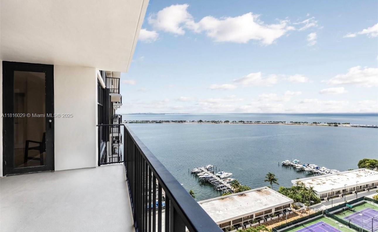 Rental Property at 1865 Brickell Ave A2114, Miami, Broward County, Florida - Bedrooms: 2 
Bathrooms: 2  - $4,800 MO.