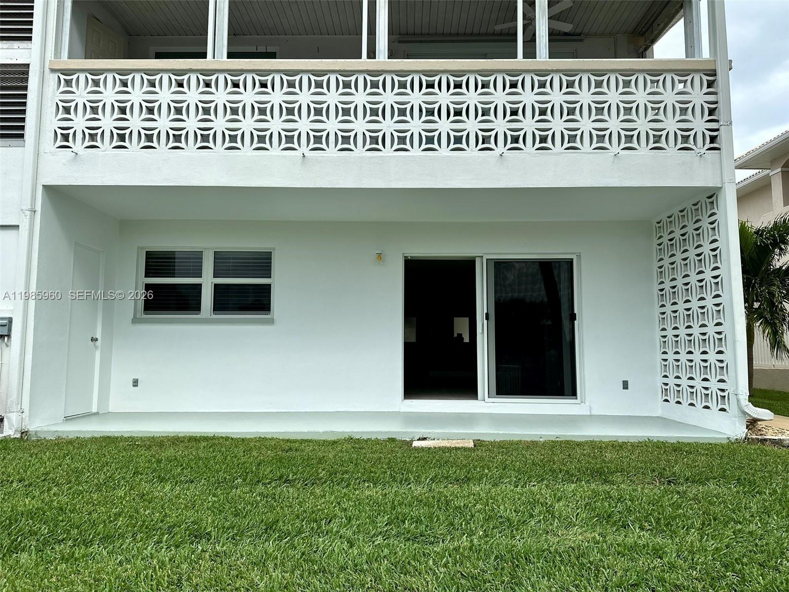 Victoria Manor - Residential Lease