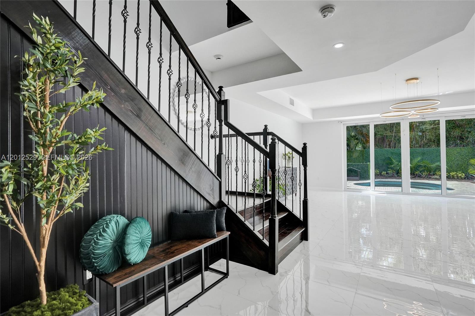 CORAL RIDGE - Residential Lease
