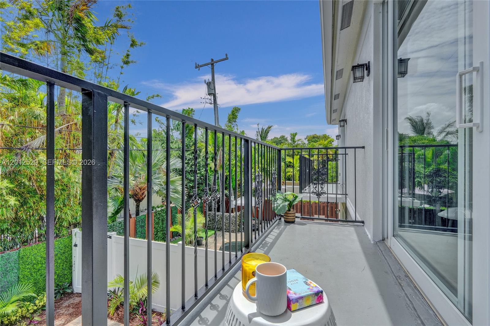 CORAL RIDGE - Residential Lease