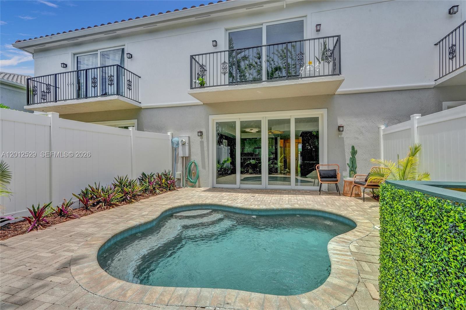 CORAL RIDGE - Residential Lease