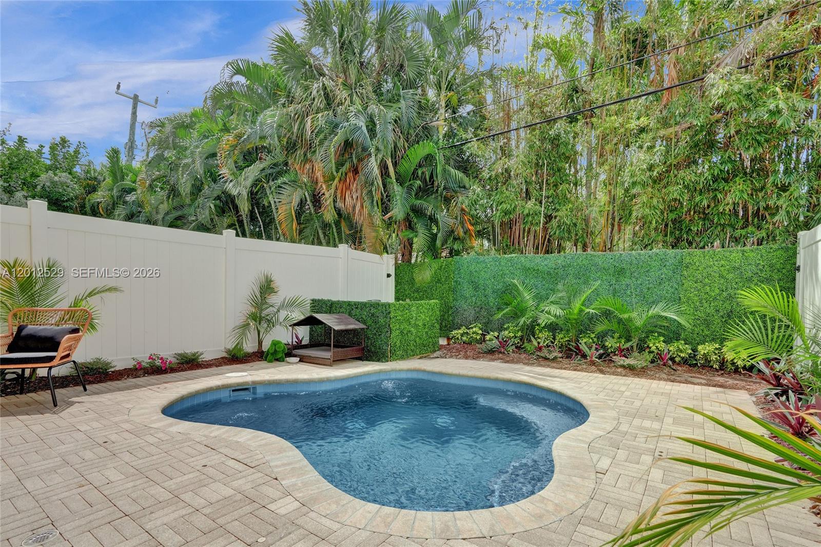 CORAL RIDGE - Residential Lease