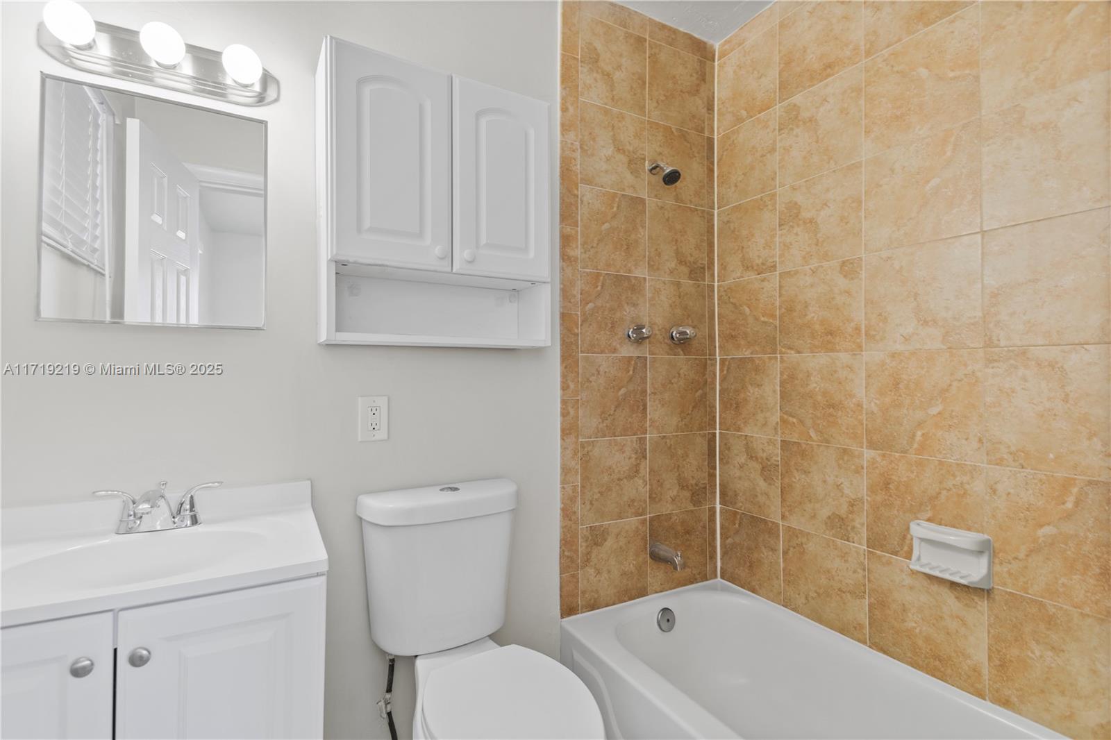 SO MIAMI HEIGHTS ADDN V - Residential