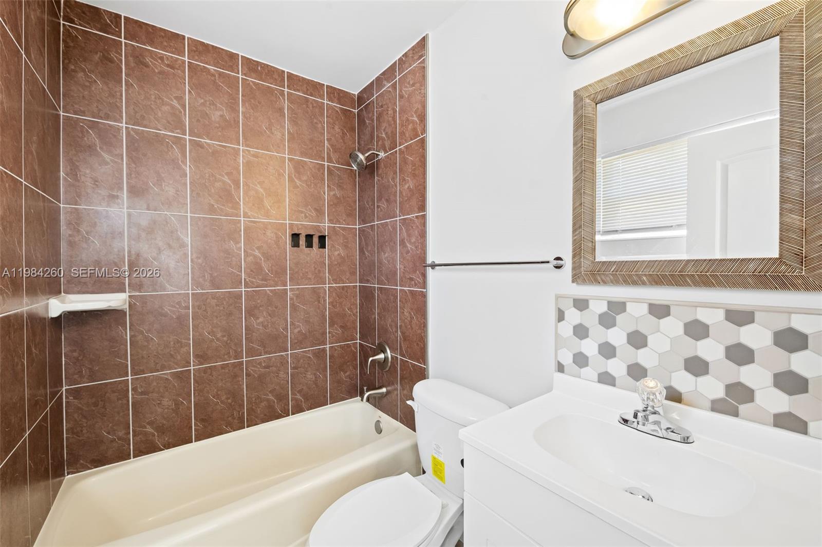 LINCOLN PARK SIXTH ADD - Residential