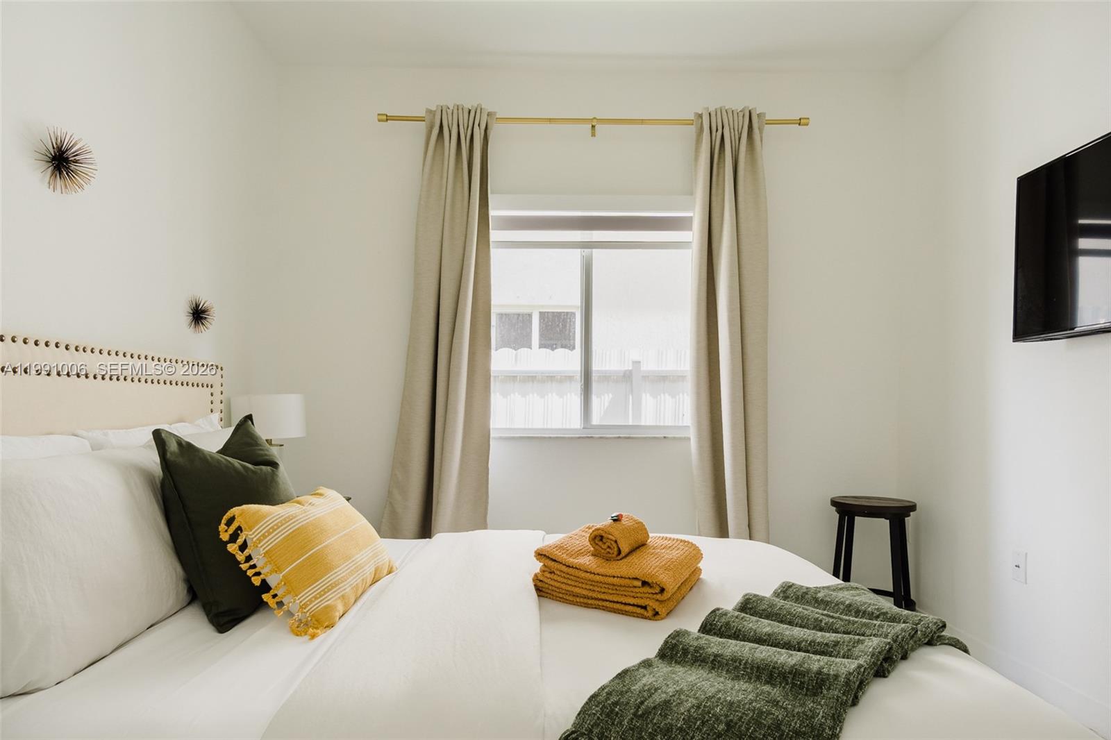 NORTH RIDGEWAY PARK - Residential