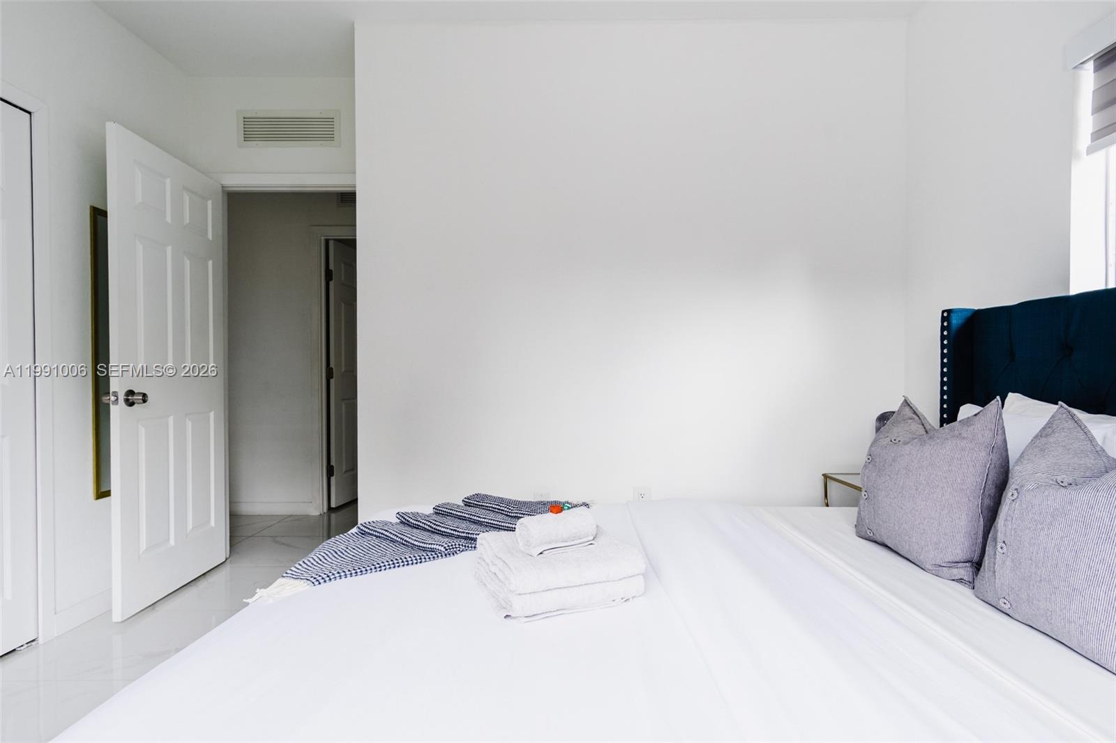 NORTH RIDGEWAY PARK - Residential