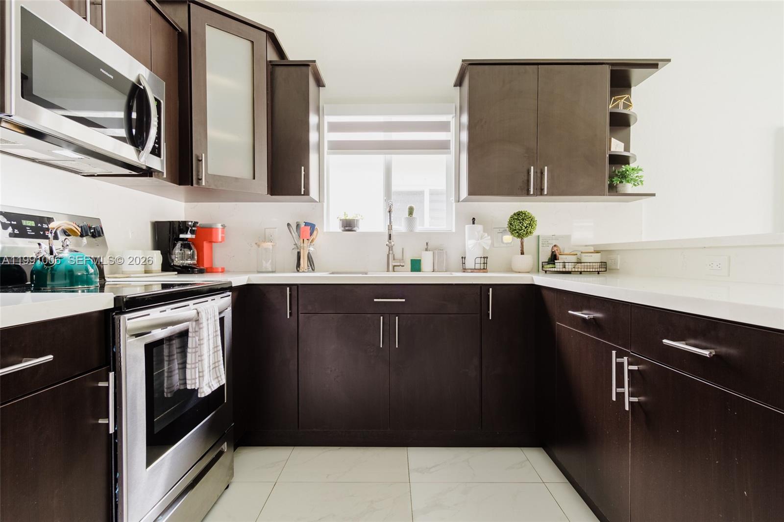 NORTH RIDGEWAY PARK - Residential