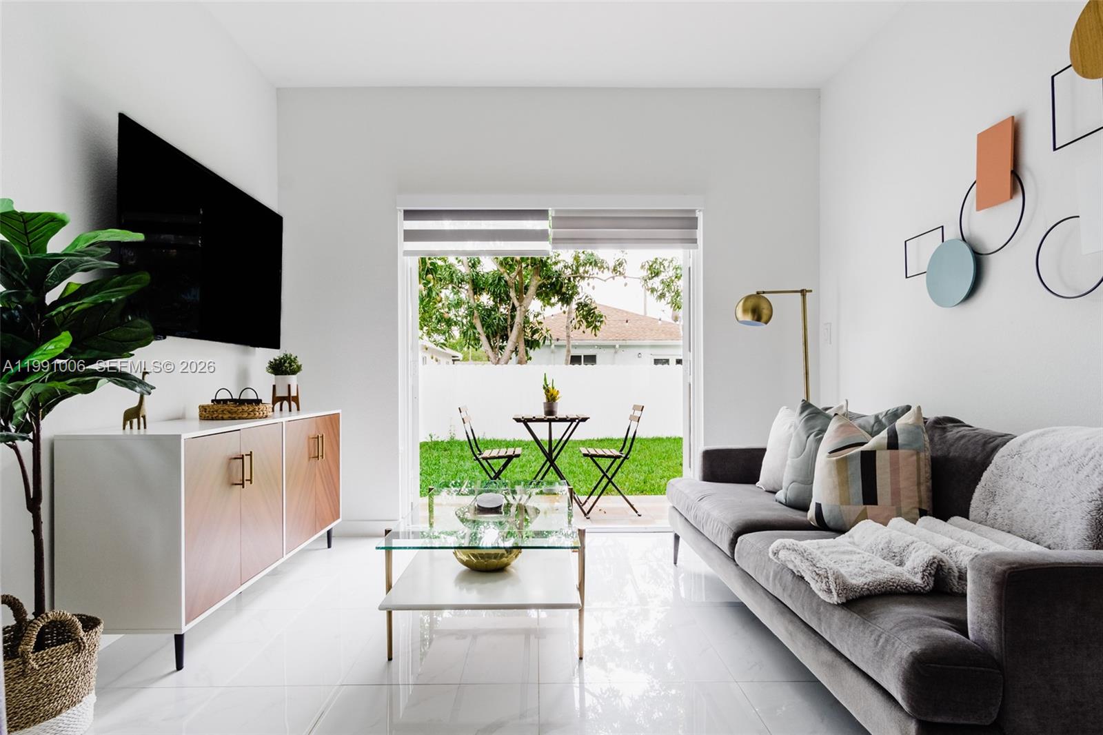 NORTH RIDGEWAY PARK - Residential