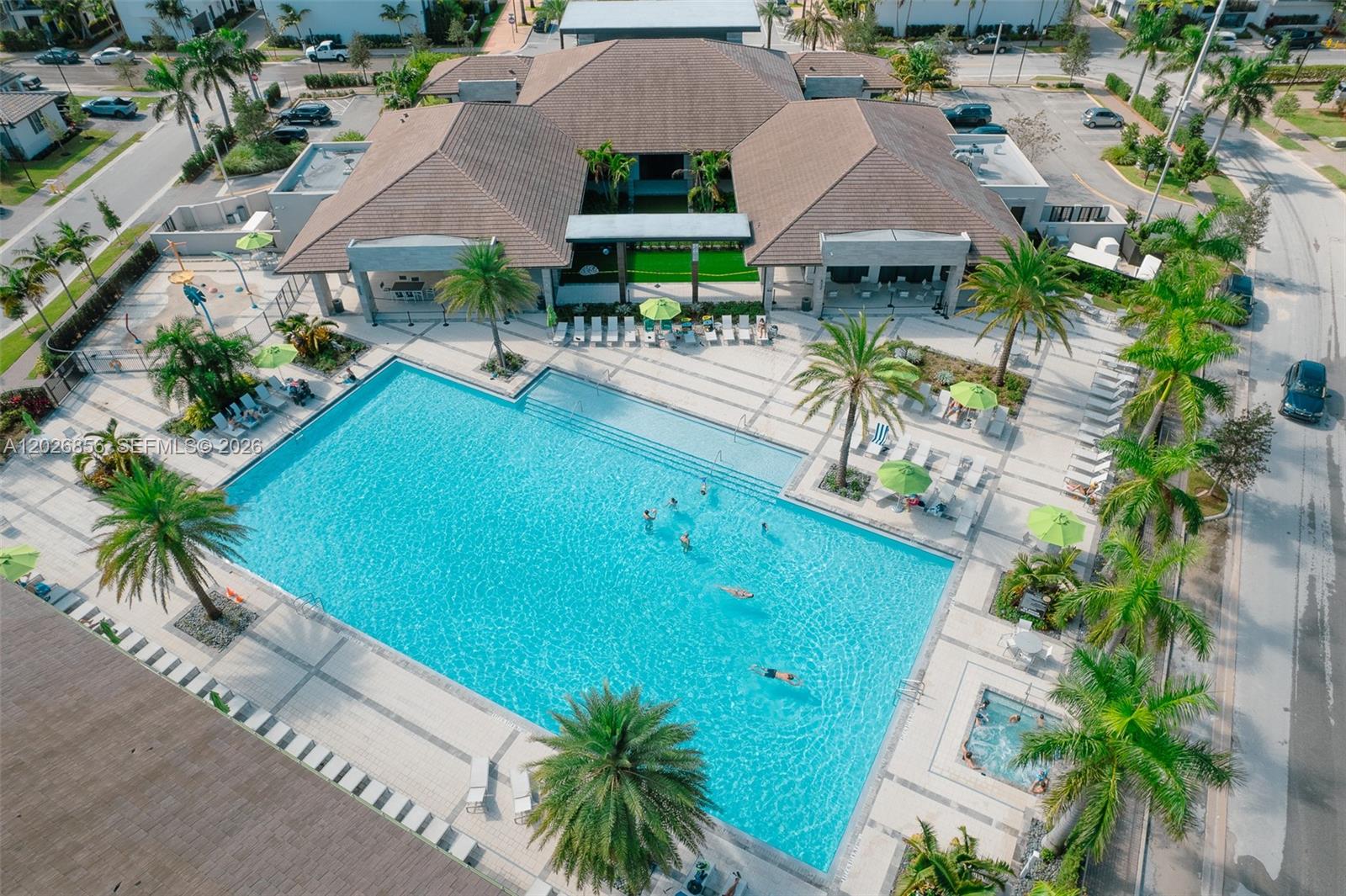 URBANA AT THE RESIDENCES - Residential
