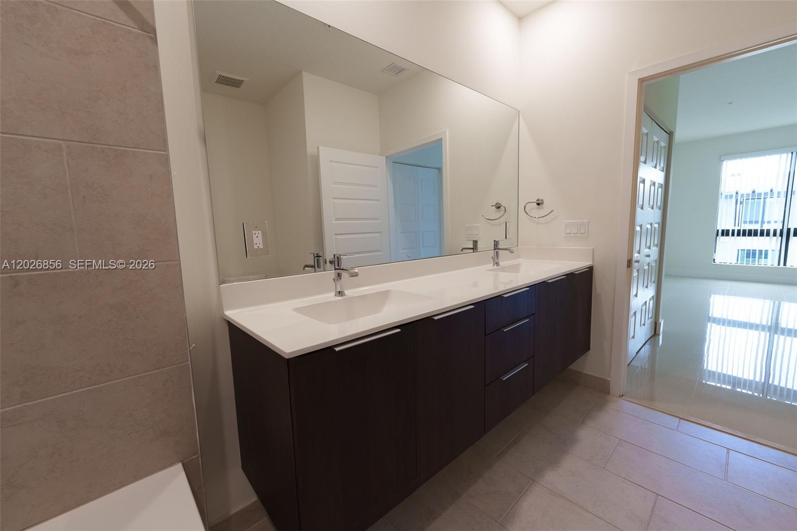 URBANA AT THE RESIDENCES - Residential