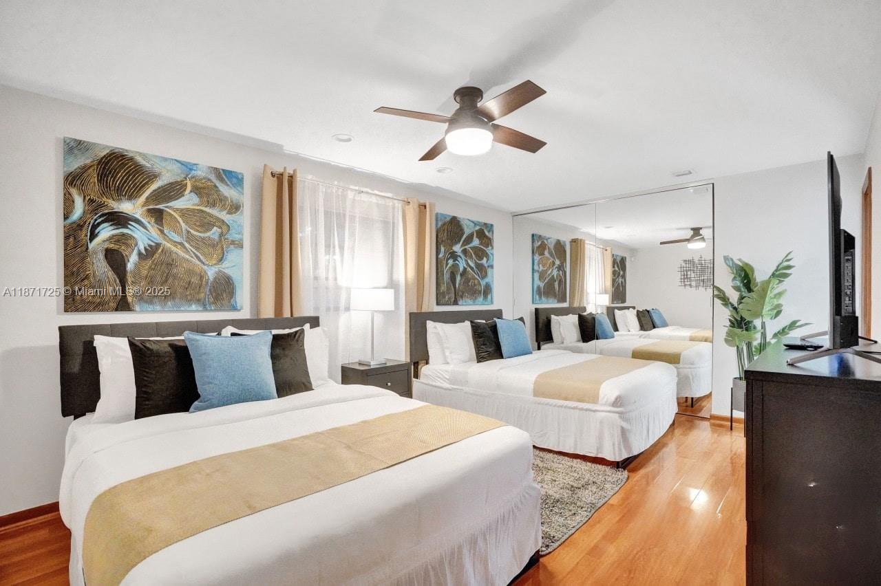 RIVERSIDE COVE - Residential