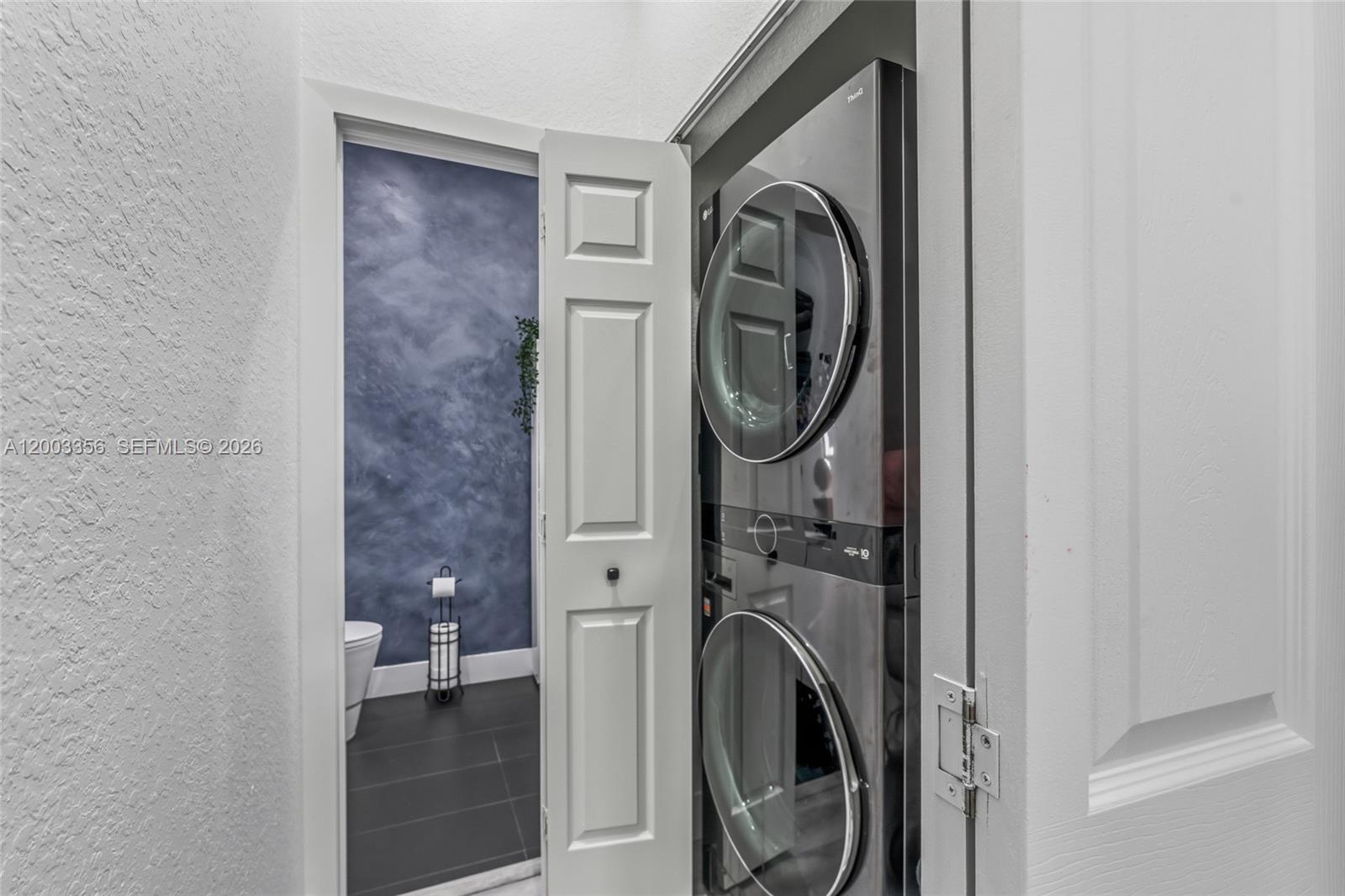 COURTS AT TUSCANY - Residential