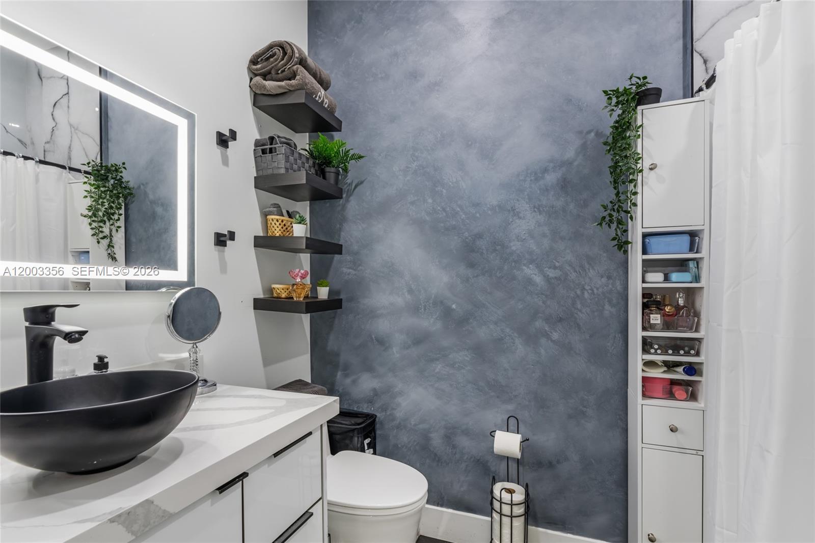 COURTS AT TUSCANY - Residential