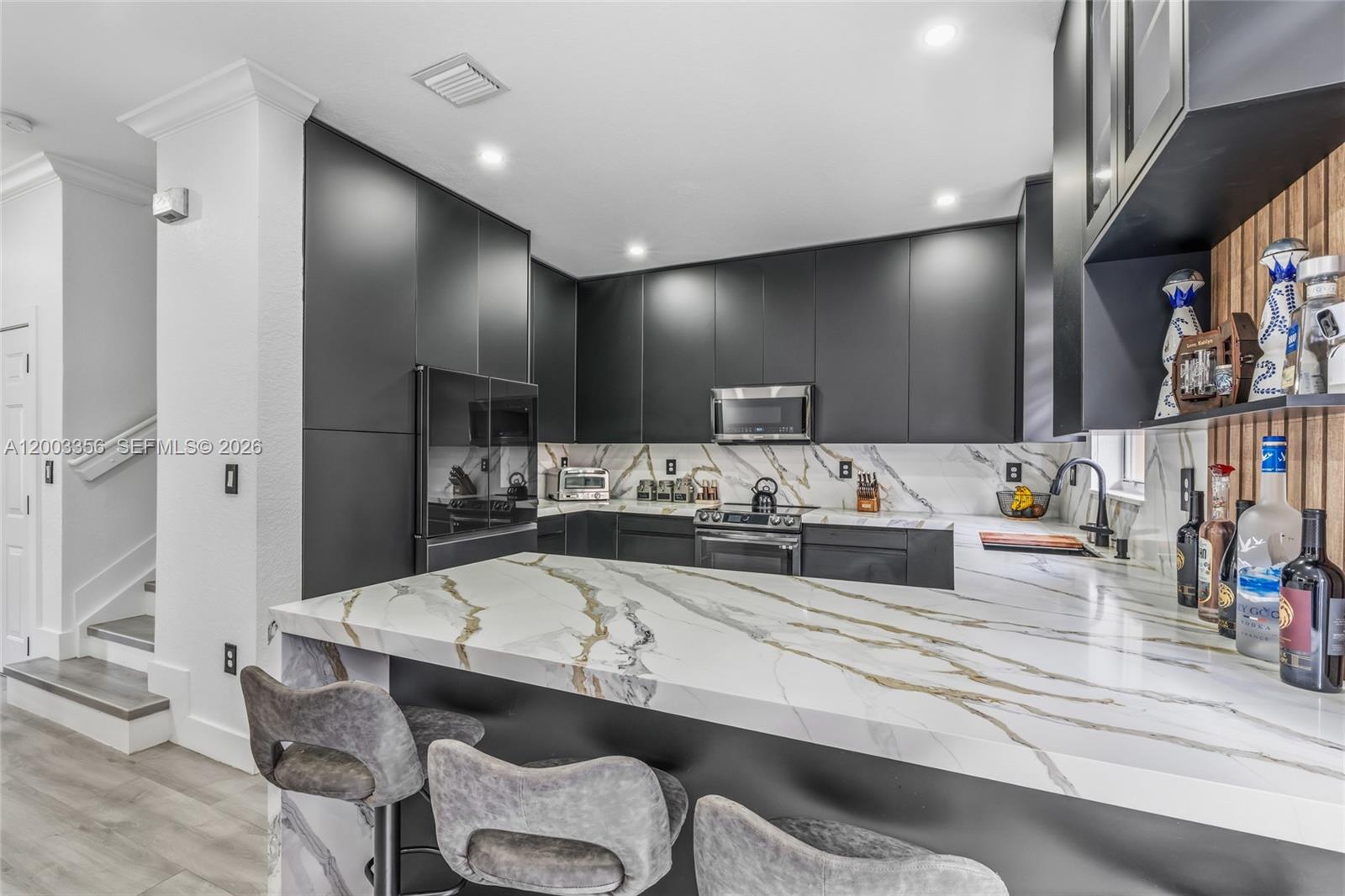 COURTS AT TUSCANY - Residential