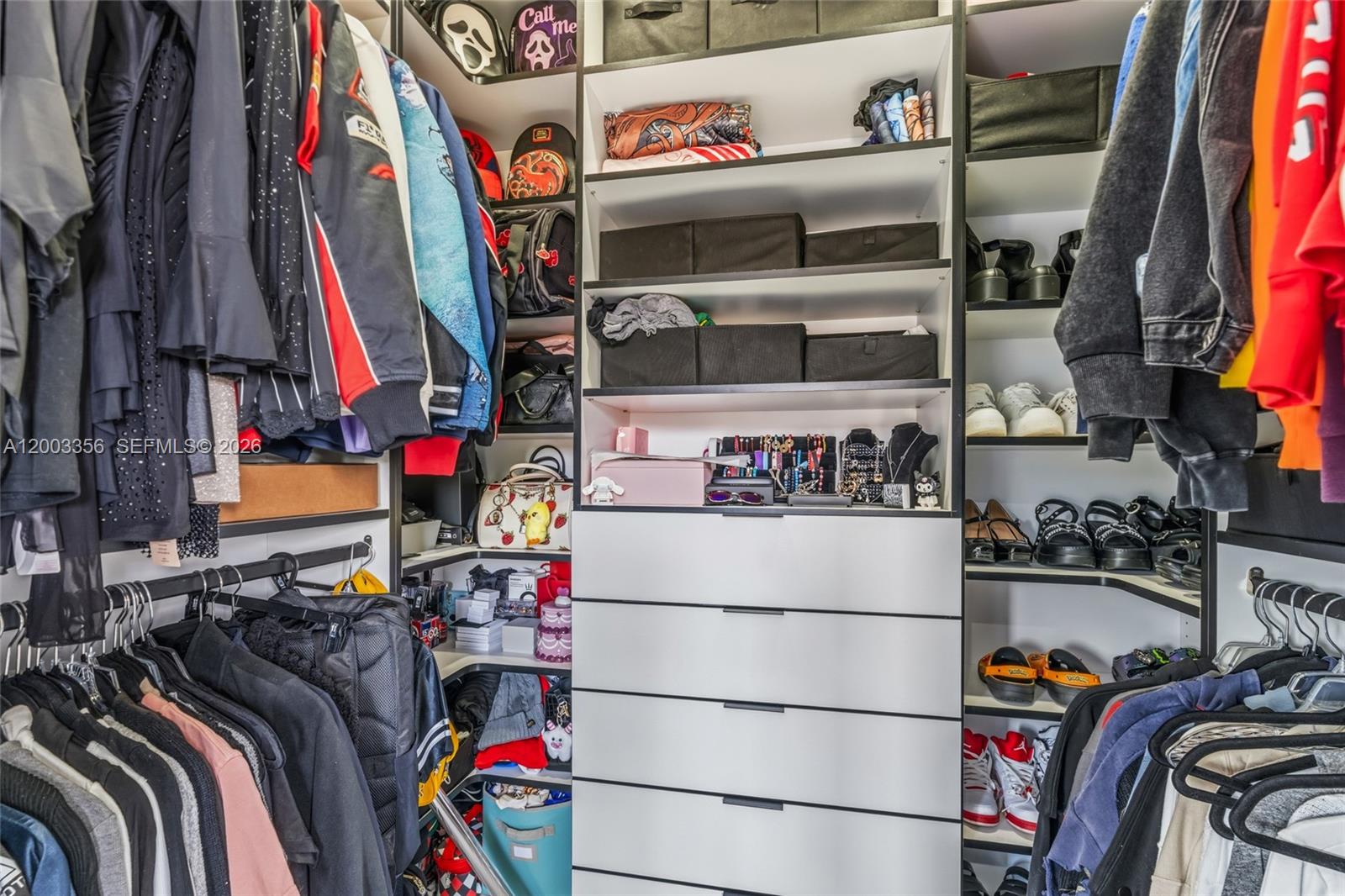 COURTS AT TUSCANY - Residential