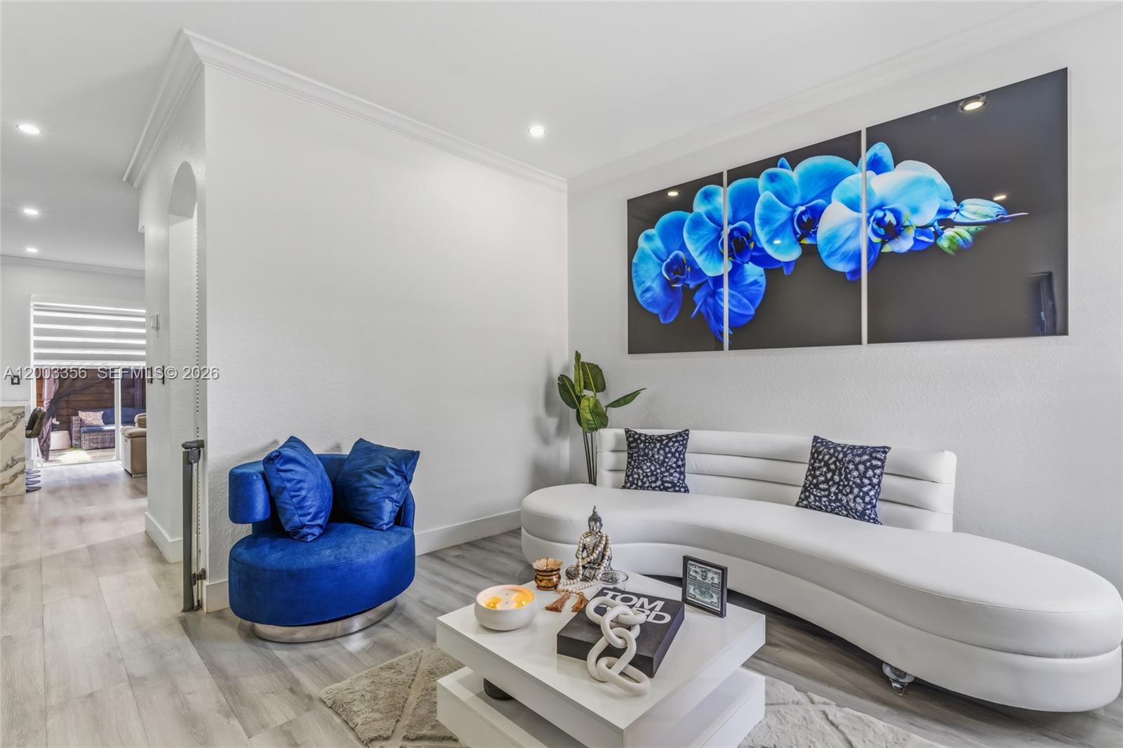 COURTS AT TUSCANY - Residential