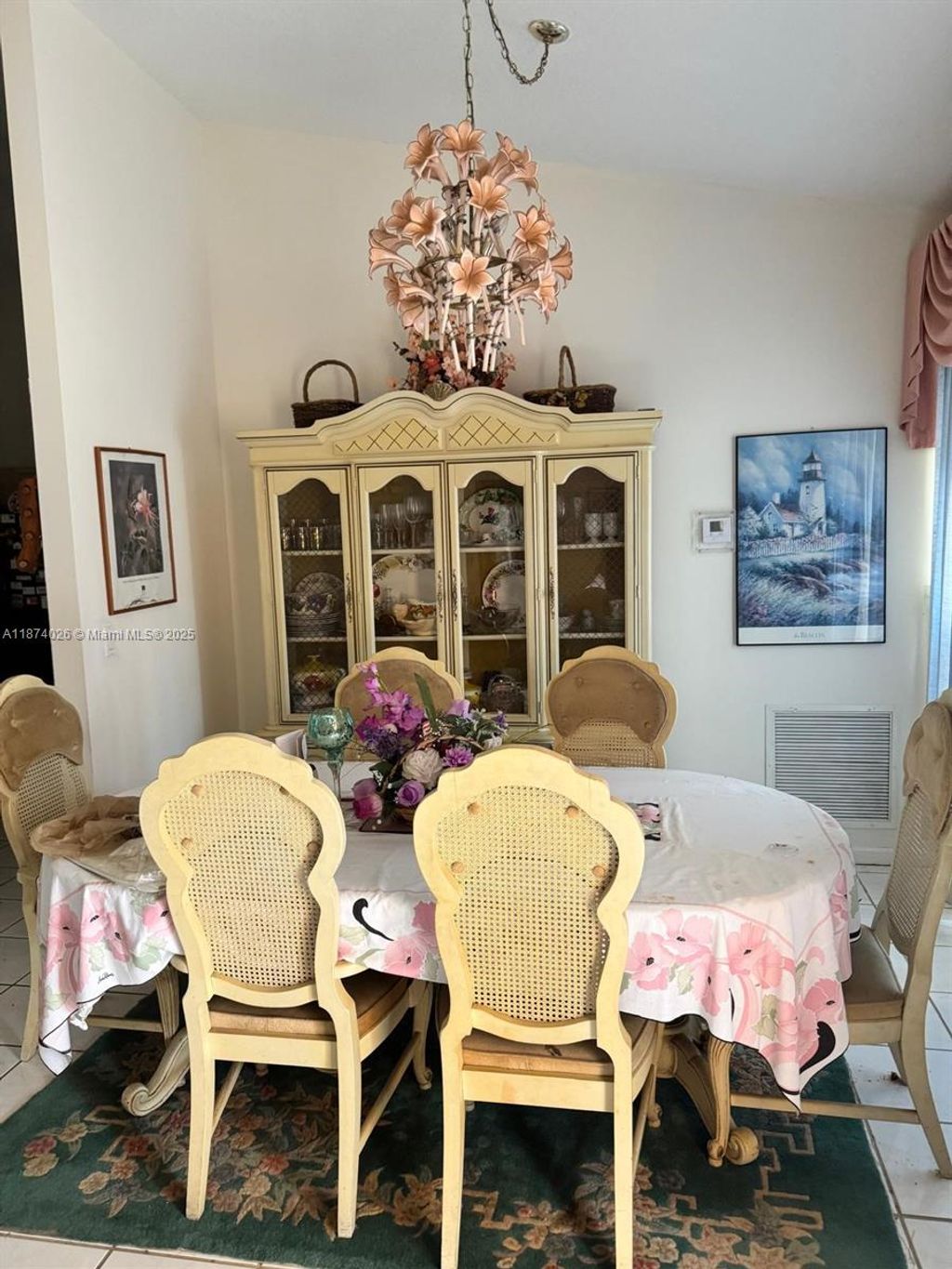 Photo of 188 Gulfstream Cir, Royal Palm Beach, FL 33411 (MLS # A11874026)