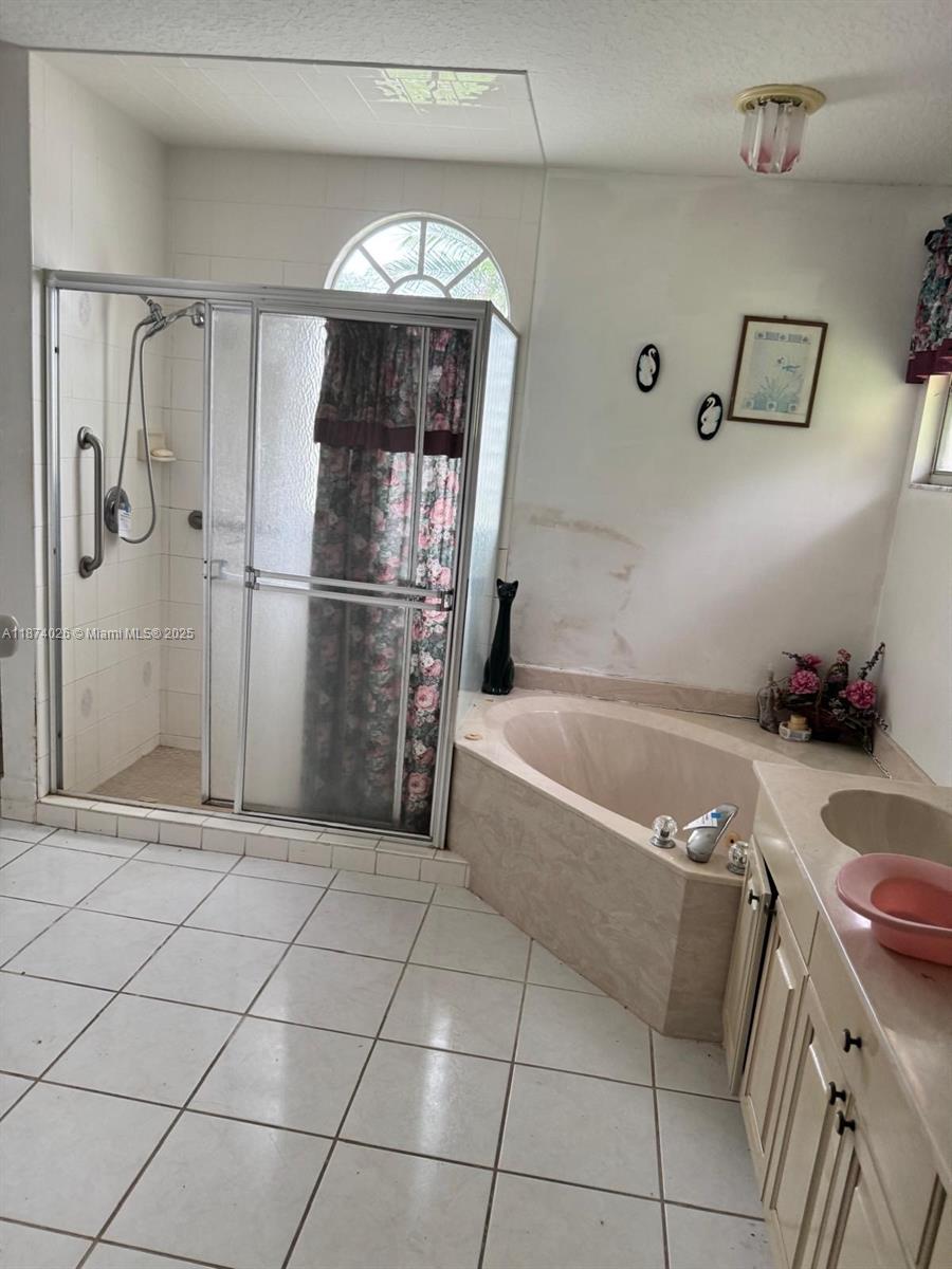 188 Gulfstream Cir