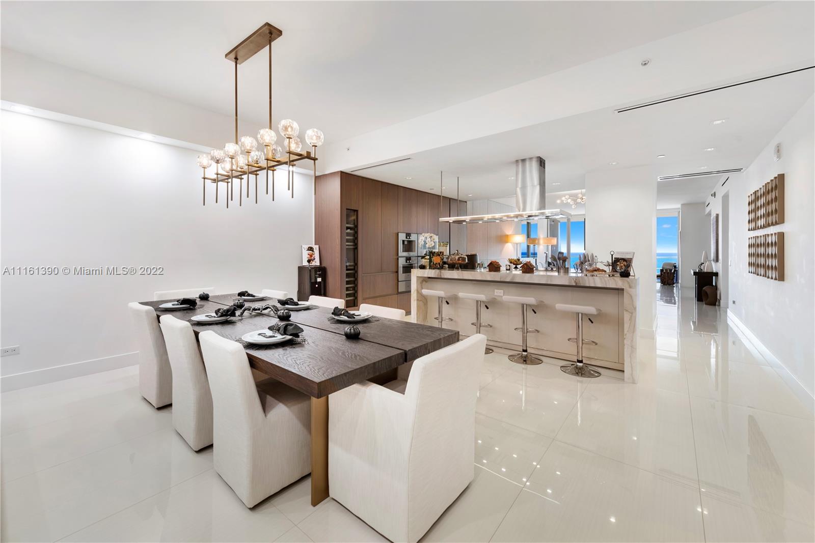 Turnberry Ocean Club - Residential