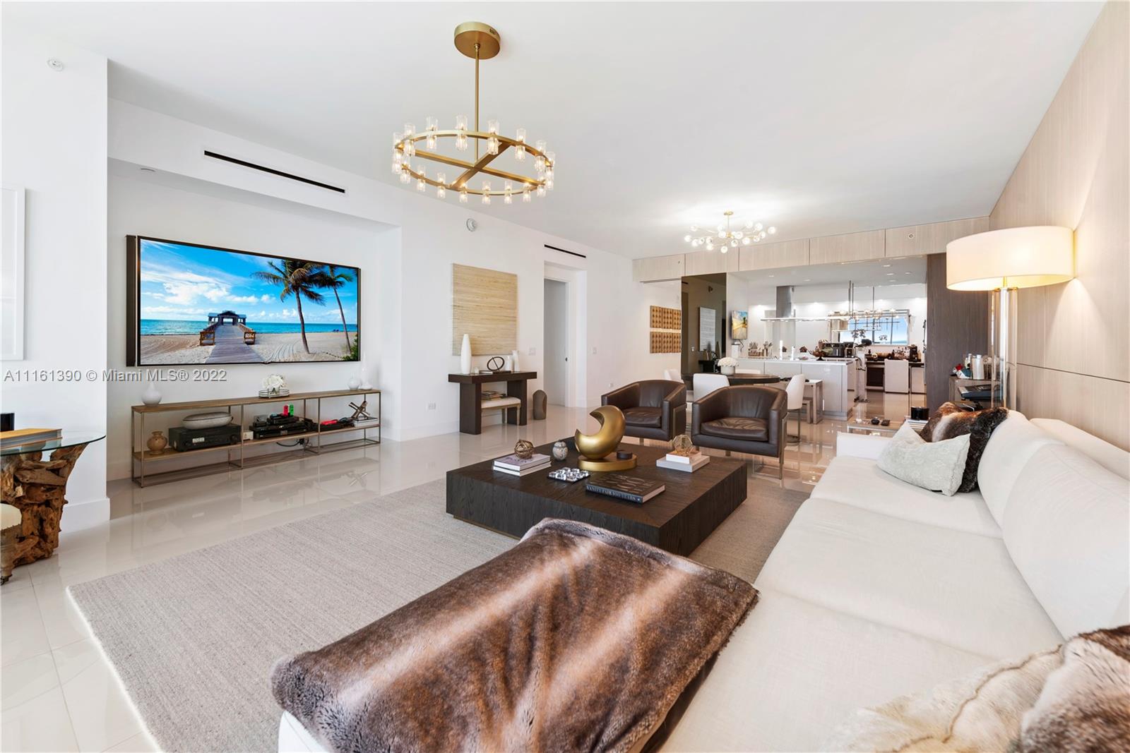 Turnberry Ocean Club - Residential