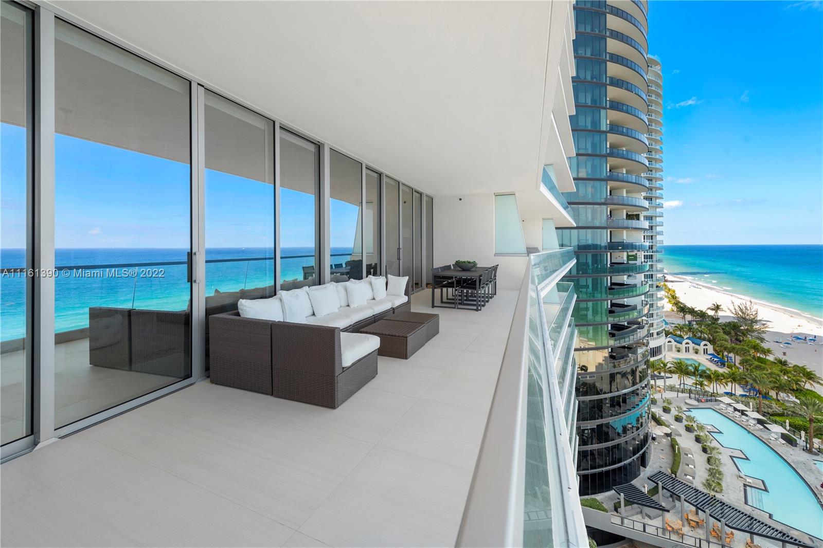 Turnberry Ocean Club - Residential