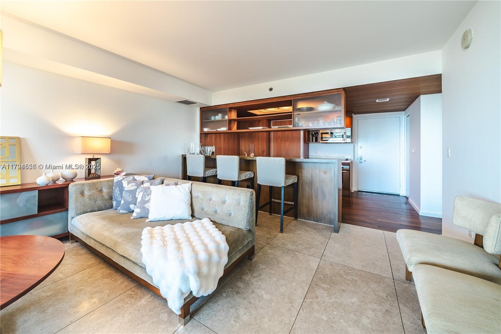 50 Biscayne Blvd 602